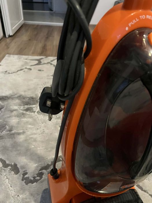 Aparat de spalat covoare