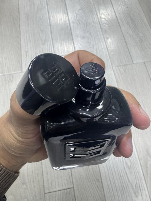 Givenchy Gentleman Society