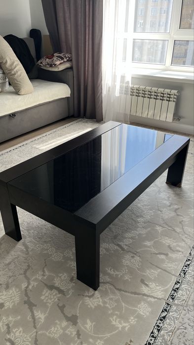 Журнальный столик