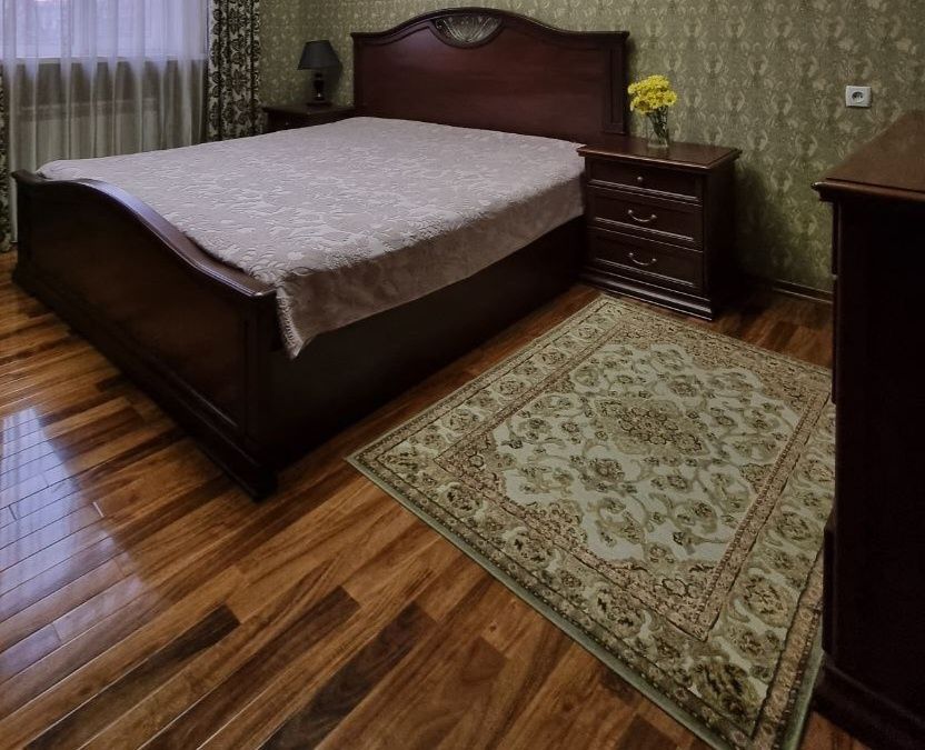 Срочно Спальный гарнитур в отличном состоянии