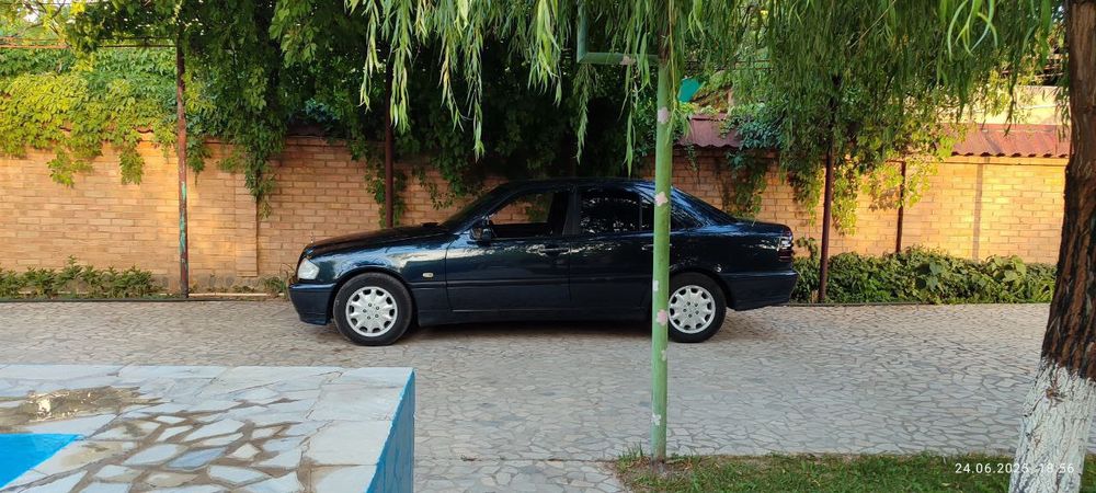 Мерседес w202 год 1997