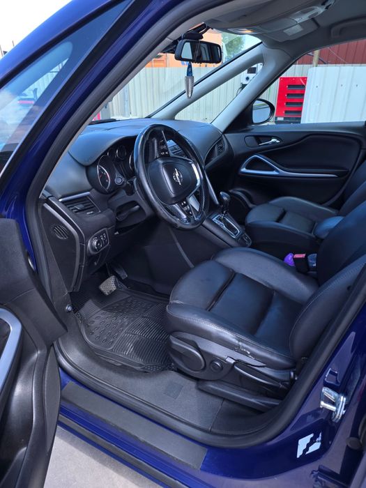 Opel Zafira An 2014  motor 1.9 diesel  7 locuri automata