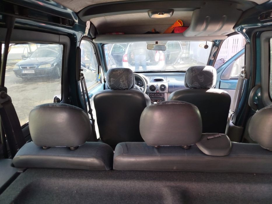 Продавам рено канго