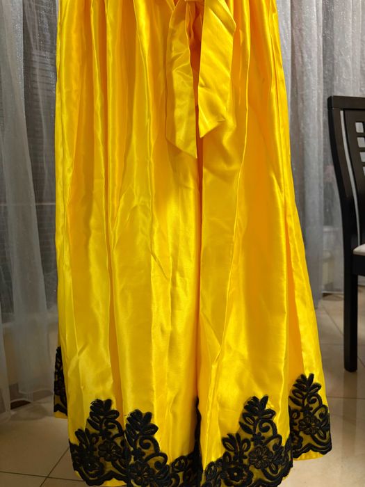 Жълта рокля за рожден ден и специални събития