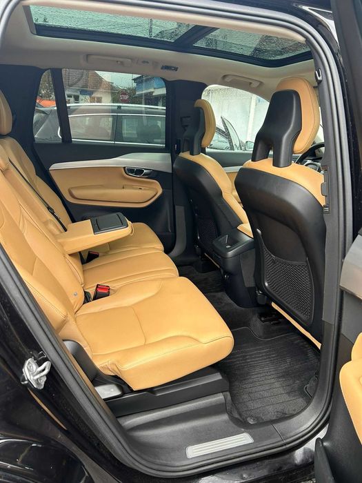 Volvo XC90 D5 AWD (km reali/distributie schimbata decembrie 2025)