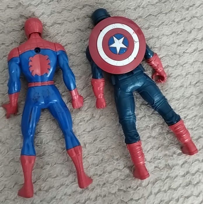 Figurine eroi  pt baieti