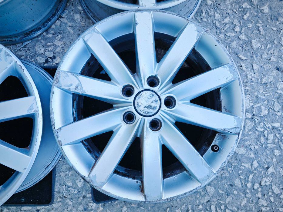 Джанти VW Scoda Audi 5x112 17 ET54 J7 с визуални дефекти Н72