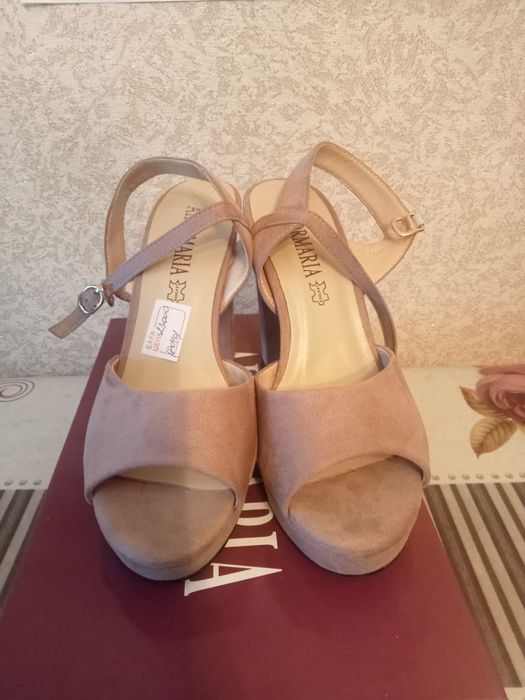 Продам туфли 36 размер