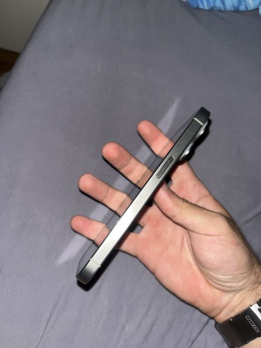 Iphone 15 Pro 99% батерия