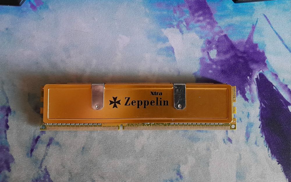 Operativkalar sotiladi DDR3