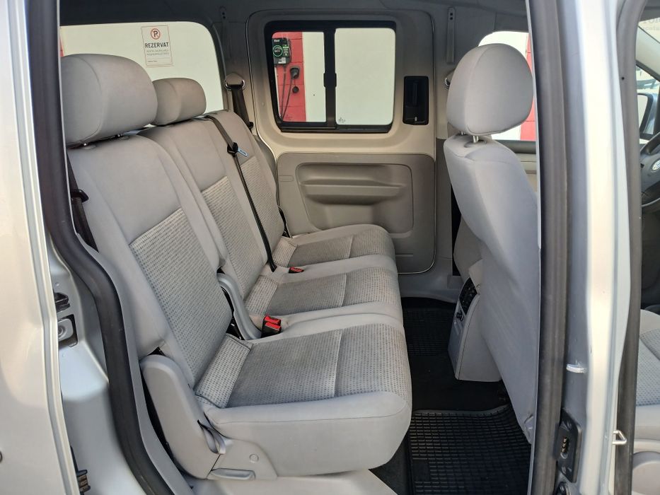 Vw caddy maxi 7 locuri