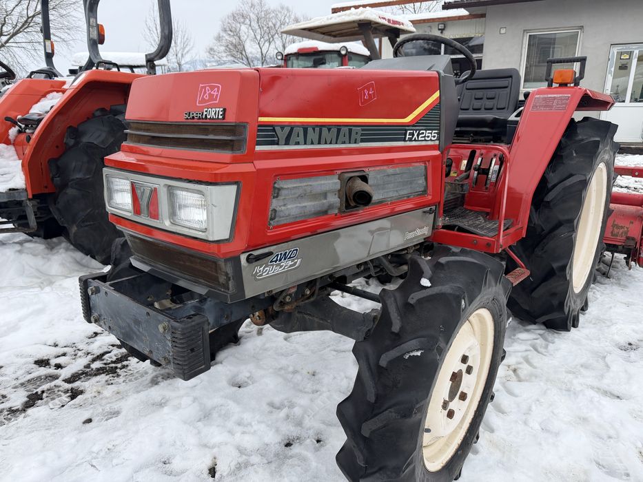 Tractoras tractor japonez yanmar fx255