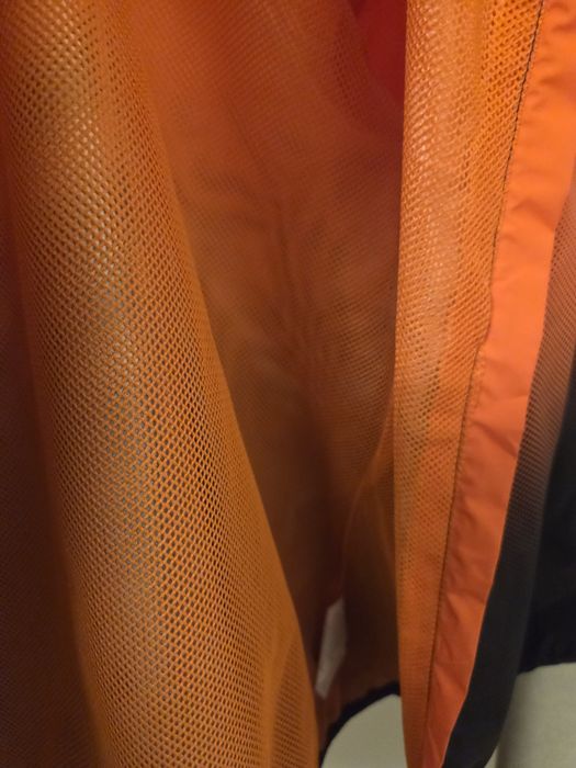 Ветровка, рост 146см