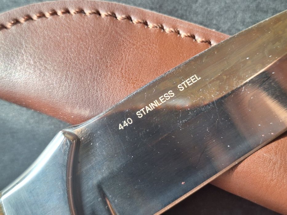 Ловен нож Boker-Magnum