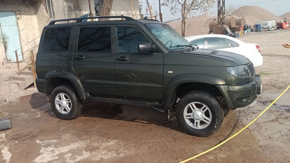 Срочно продаю УАЗ патриот