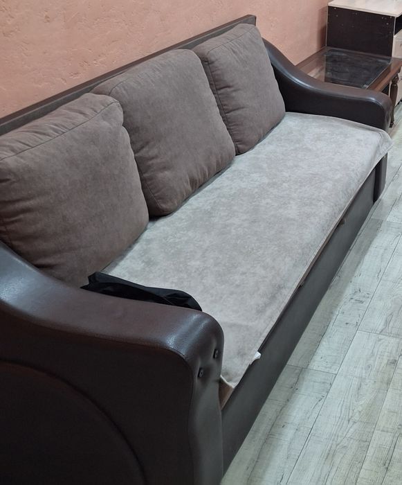 Продам диван раскладной