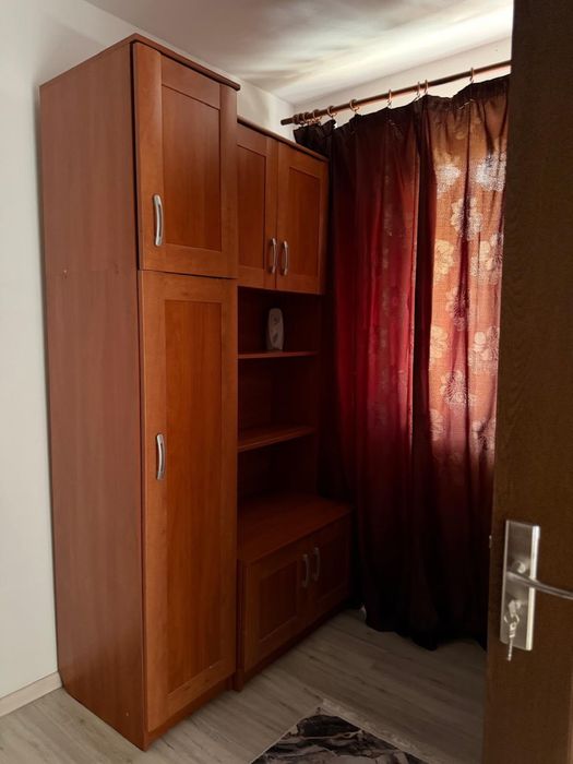 Inchiriez apartament cu 2 camere si loc de parcare