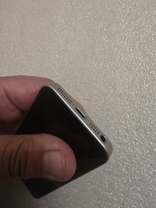 IPhone Se 16gb Black