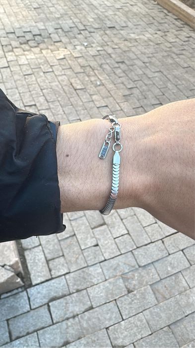 Браслет (2 недели только носил)