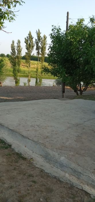 23 sotxli yer sotiladi