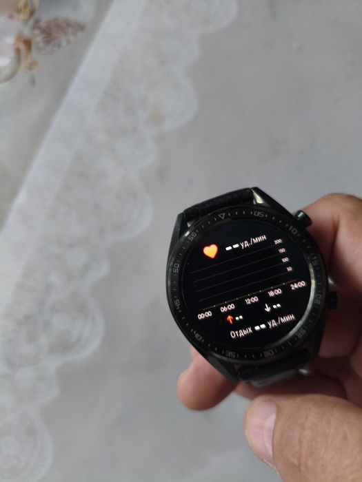Смарт часы. Huawei watch GT ( 46мм )