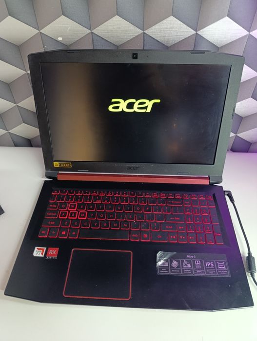 Laptop gaming Acer nitro 15.6 fx9830 rx500 4gb