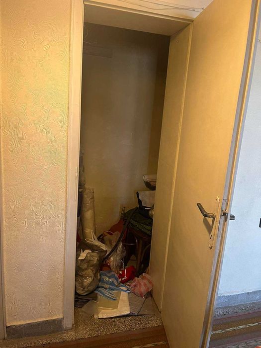 Дава се под наем Тристаен апартамент в Разград, Център - 89 кв.м за 122400 € - Снимка #2