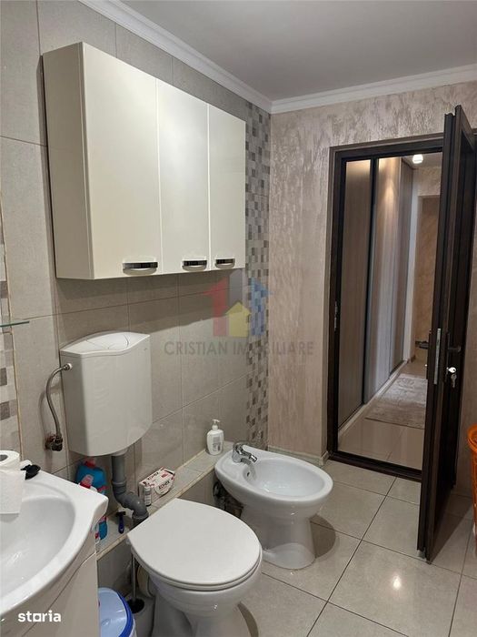 4 camere decomandat, FINISAJE MODERNE, 74 mp, Obor