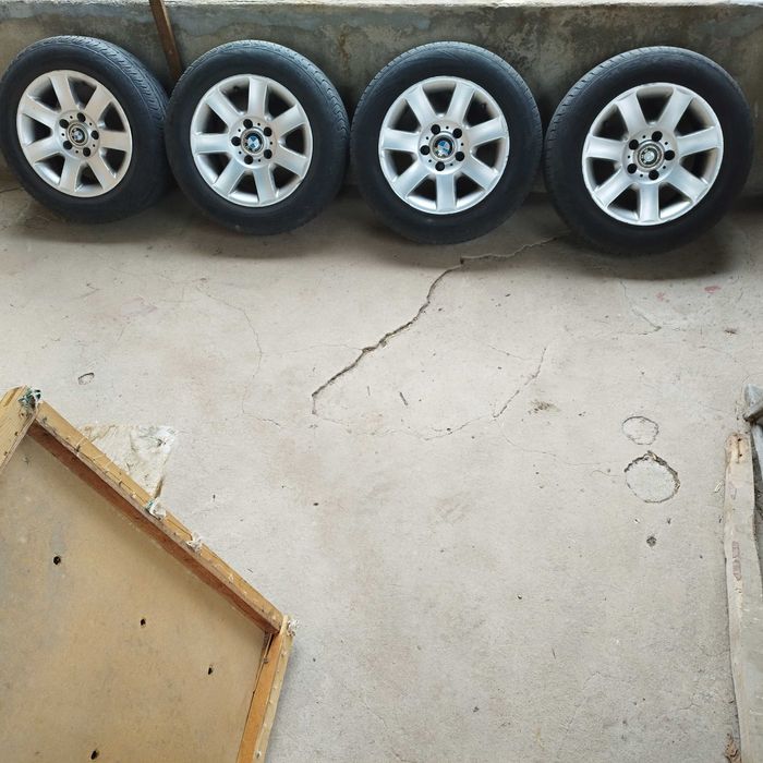 Джанти с гуми 15ки. за BMW