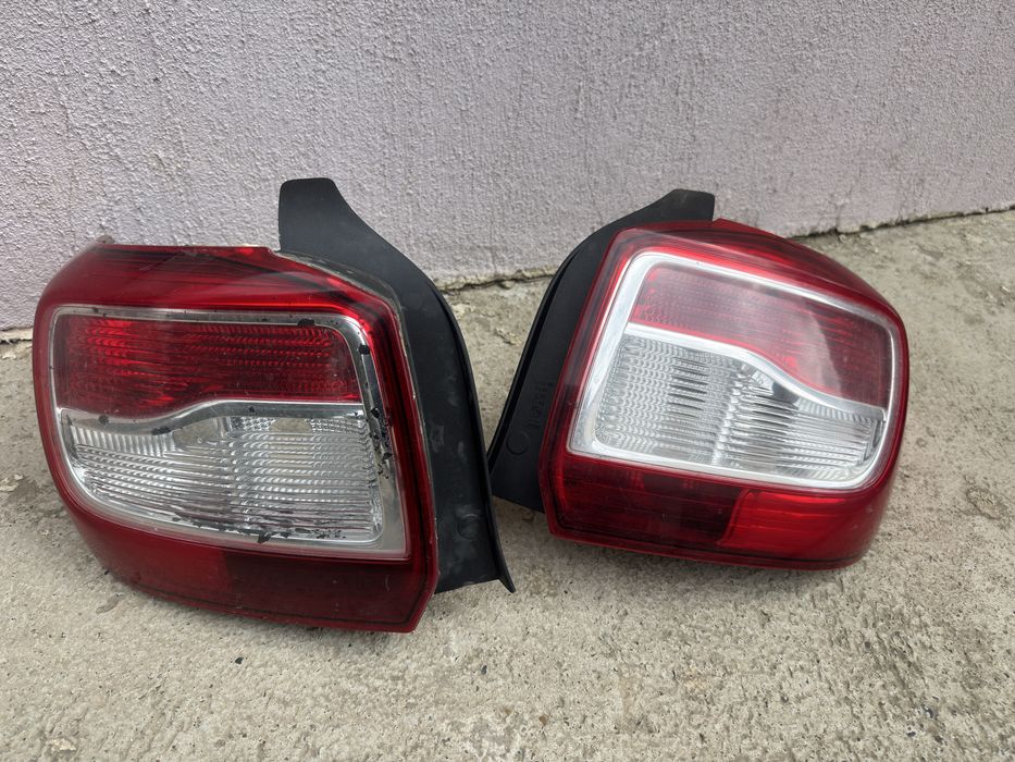 Piese Logan  TRIPLA STOPURI cu defecte ! si Airbag 150 lei logan 2