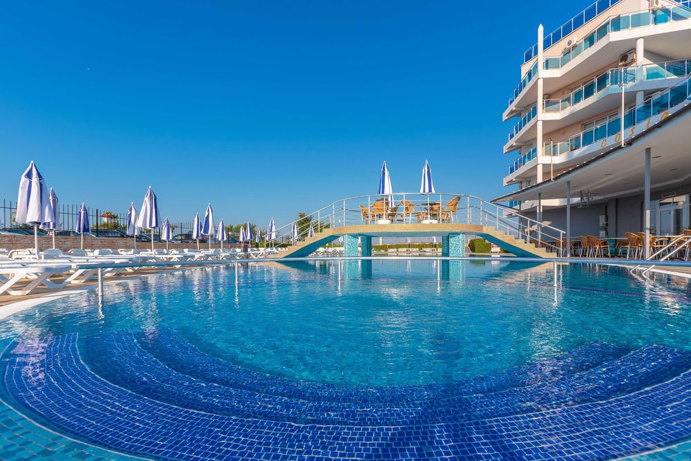 Продава се Двустаен апартамент в с. Равда, Област Бургас - 70 кв.м за 620 €/кв.м - Снимка #20