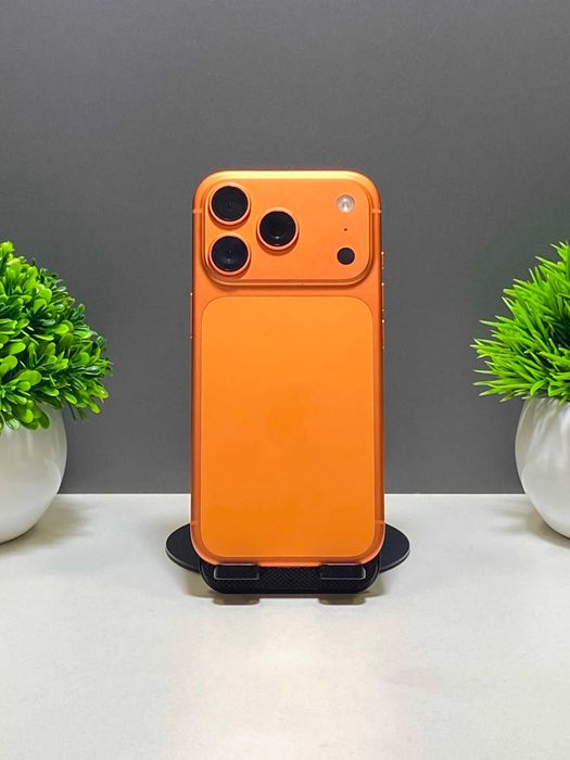 Apple iPhone 17 Pro 256 GB, оранжевый