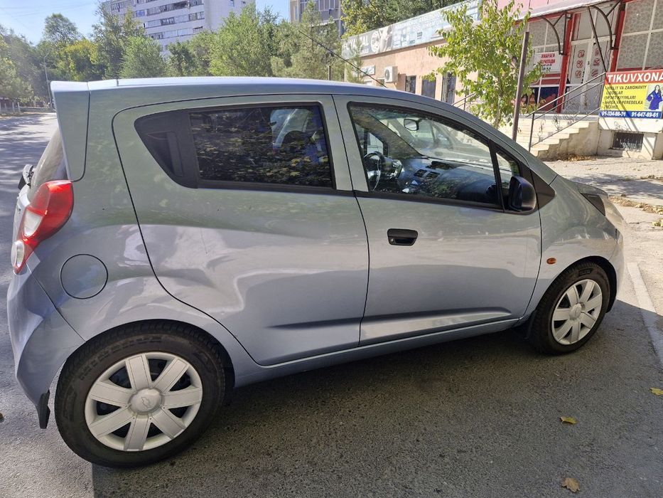 Продаётся Spark 2010 года 4 позиция