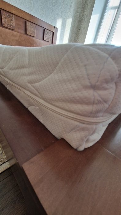 Матрац отдам даром