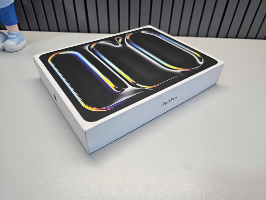 ПРОДАМ Apple iPad PRO 13"nch M4 (256GB) WiFi + 5G. Состояние НОВОЕ