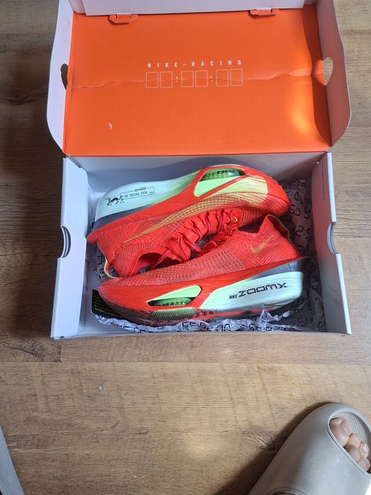 Nike Alphafly 3 - размер 43 который срочно!!