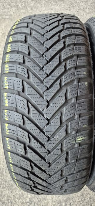 4 anvelope iarna Nokian 235/60/17,dot 2020.Pretul este pe bucata.