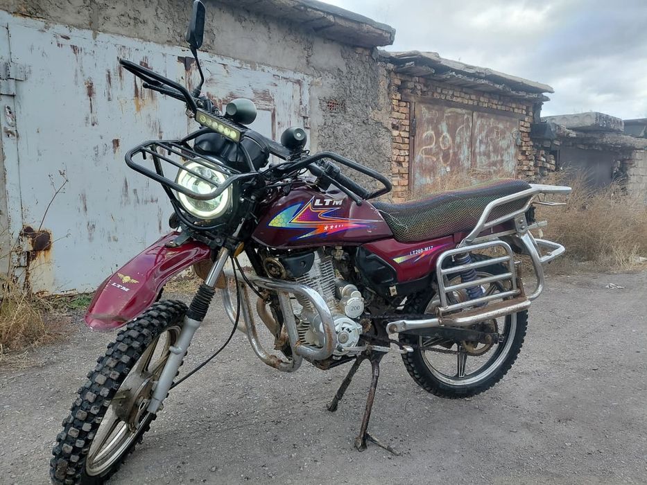 Мотоцикл LTM 200