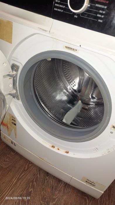 Продаётся б/у стиральная машинка автомат