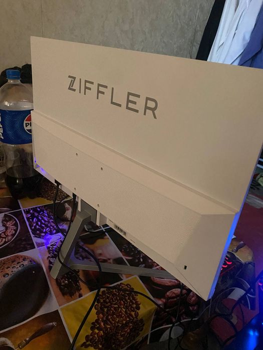 Igravoy kompyuter komplekt sotiladi