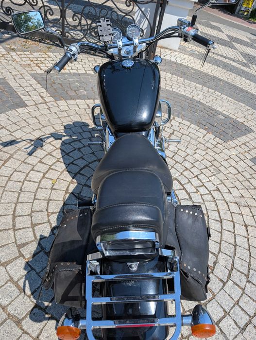 Motocicleta Honda Magna