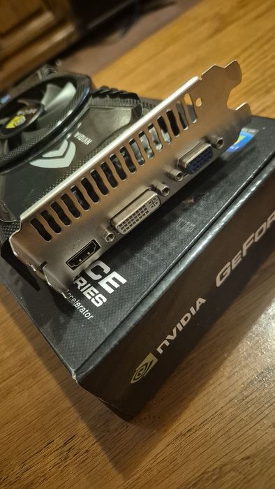 Placa Video NVIDIA GeForce GT 740 2GB DDR3 la cutie