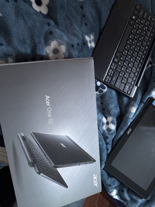 Продам плоншет  ACER