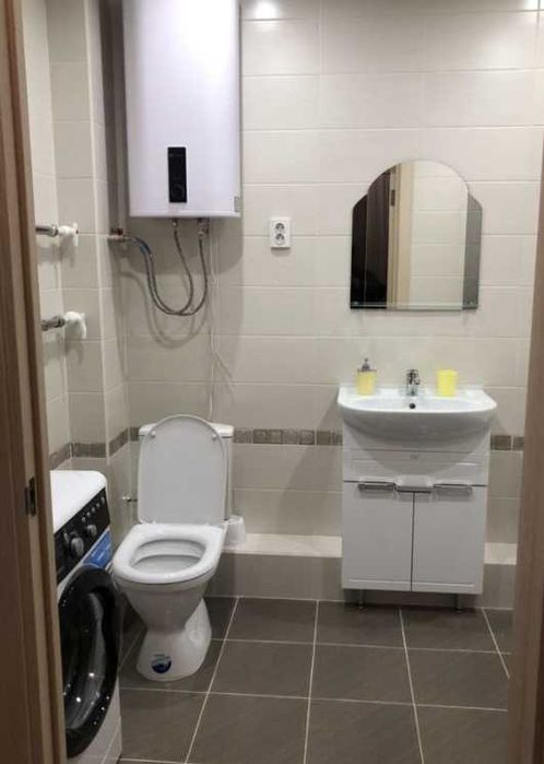 Дава се под наем Четиристаен апартамент в Пловдив, Център - 99 кв.м за 255 € - Снимка #1