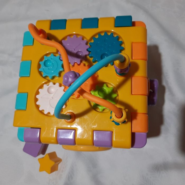 Cub interactiv 6 în 1, muzical