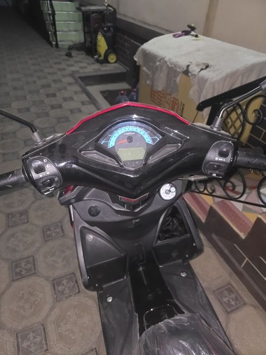 Срочно продается скутер в идеальном состоянии