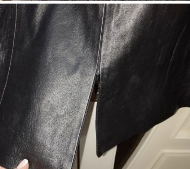 Продается кожаный плащ