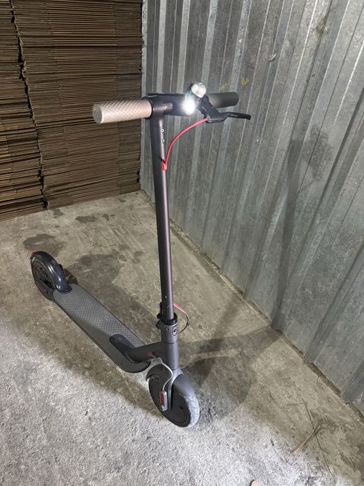 Самокат Xiaomi почти новый