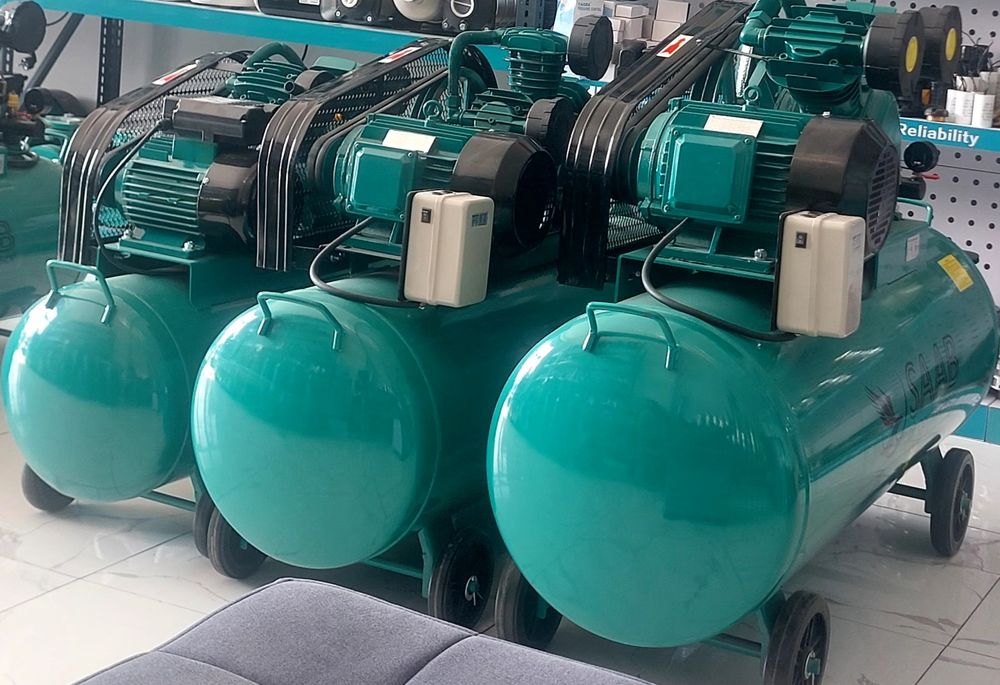 Безшумный воздушный компрессор saab kompressor tovushsiz 350L 400L