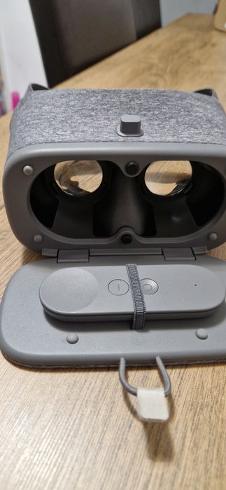 GOOGLE Daydream Ochelari Inteligenti VR